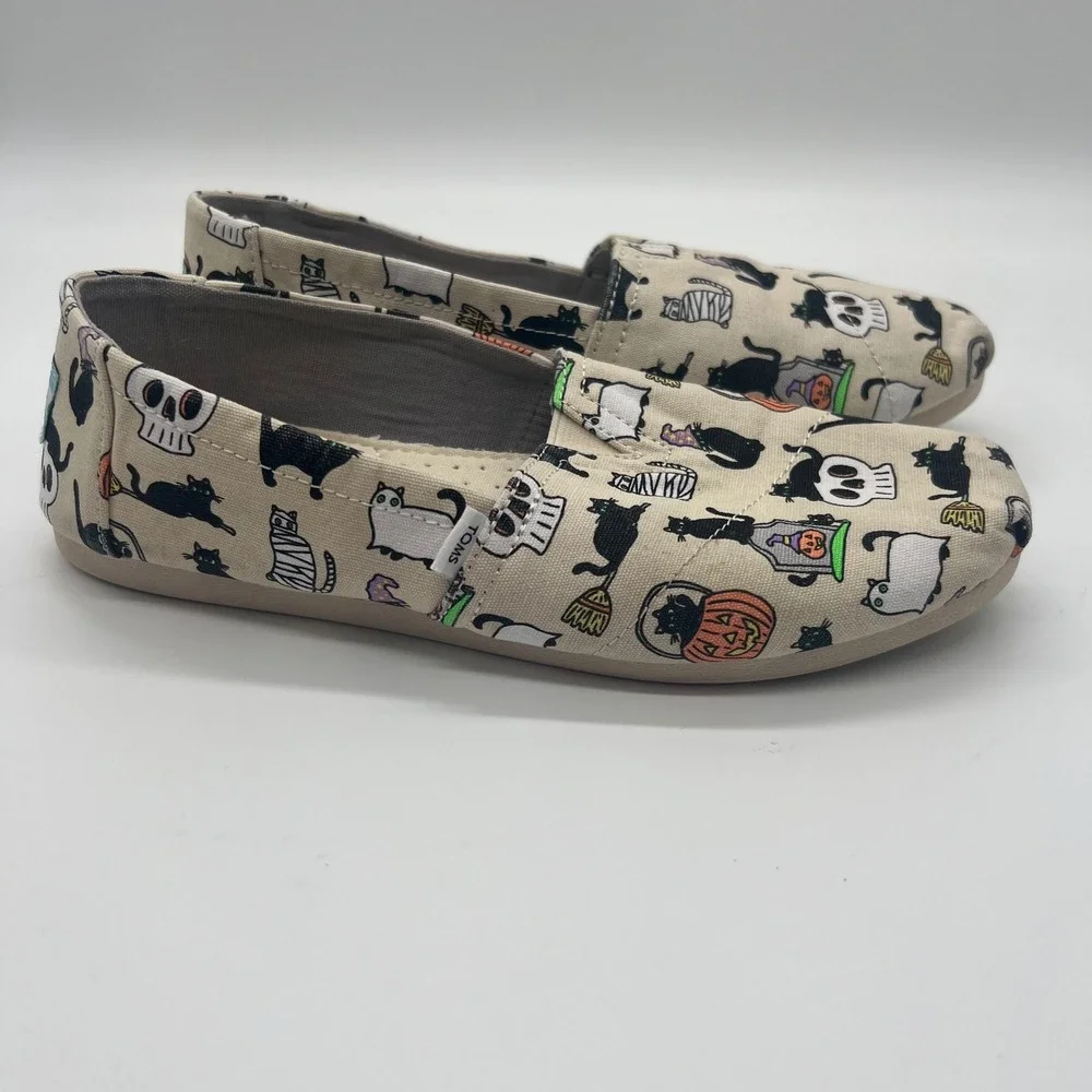 TOMS Halloween Black Cat Skull Pumpkin Canvas Alpargata Slip On Shoes Womens 6